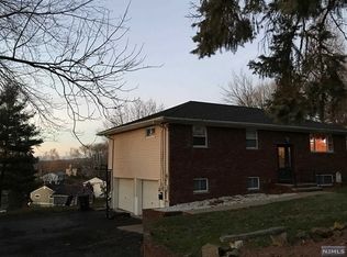 57 Normandy Dr, Wayne, NJ 07470