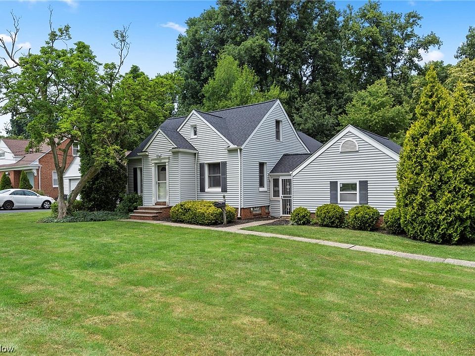 6097 Ridgebury Blvd, Mayfield, OH 44143 Zillow