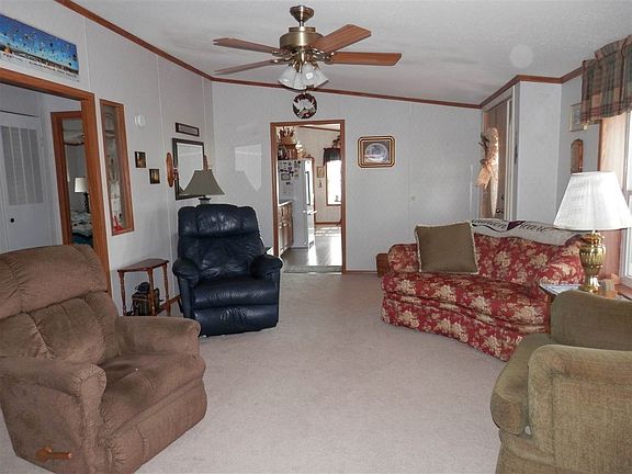 3rd image of 1053 Whipporwill Dr