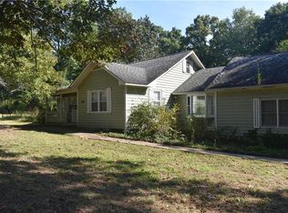 4381 Duncan Bridge Rd, Cleveland, GA 30528