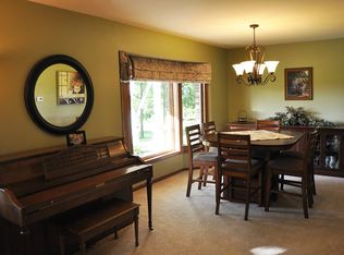 2584 Dollar Rd, Green Bay, WI 54311