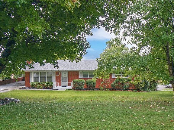 2nd image of 4210 Terrace View Dr