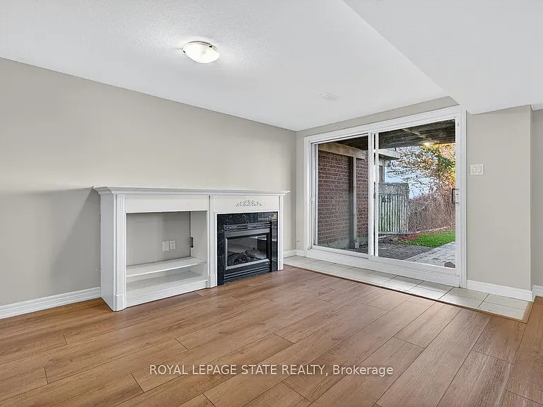 97 Sunvale Pl #4 — Photo 41
