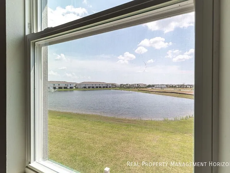 17769 Crescent Moon Loop — Photo 20