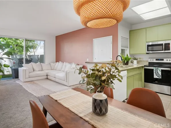 27646 Susan Beth Way Unit C, Santa Clarita, CA 91350