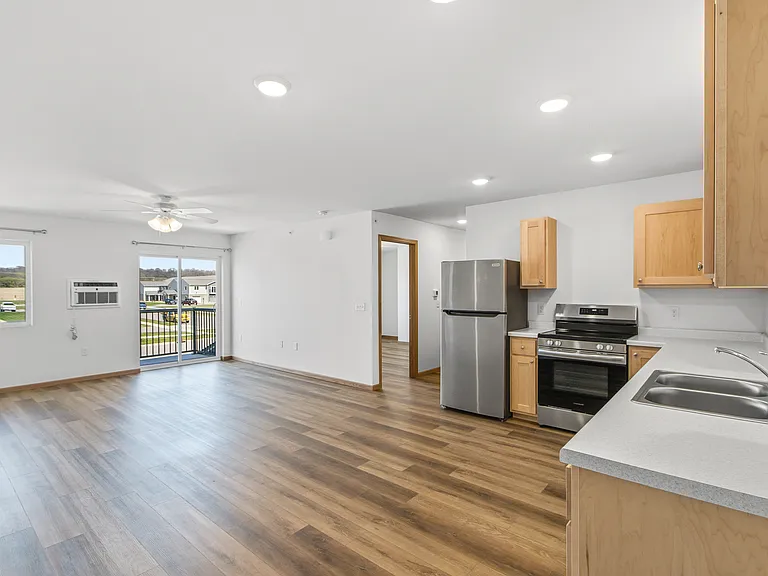 1360 Bayberry Ln #302 — Photo 3
