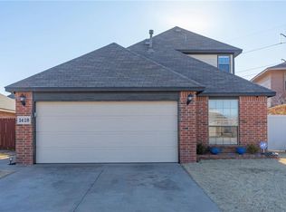 1428 SW 25th Cir, Moore, OK 73170