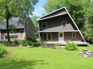 22 Ledgewood Dr, Bucksport, ME 04416