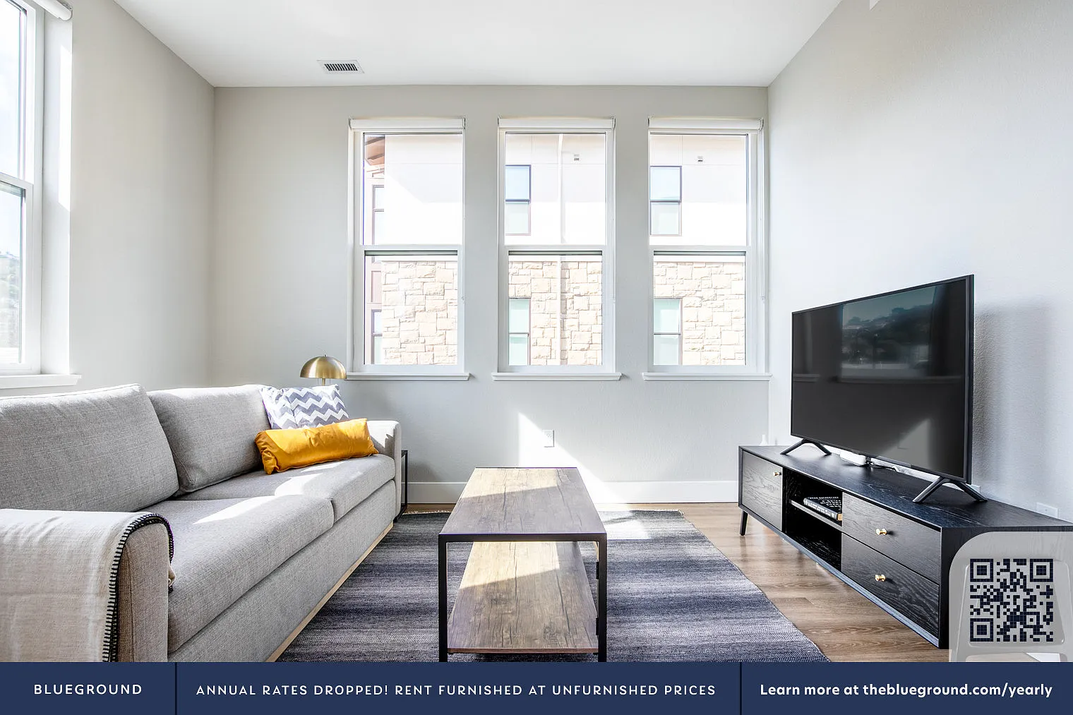 1 bed, 1.0 bath, 788 sqft, $5,010 — Photo 2