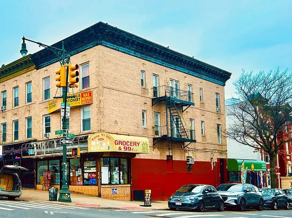 4002 5th Ave, Brooklyn, NY 11232