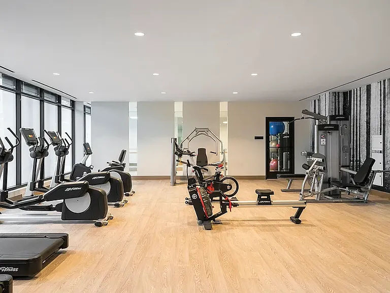 350 Clarkson Ave #407 — Photo 8