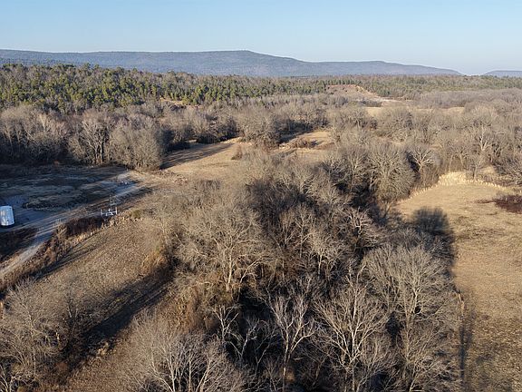 2nd image of Black Loop Rd