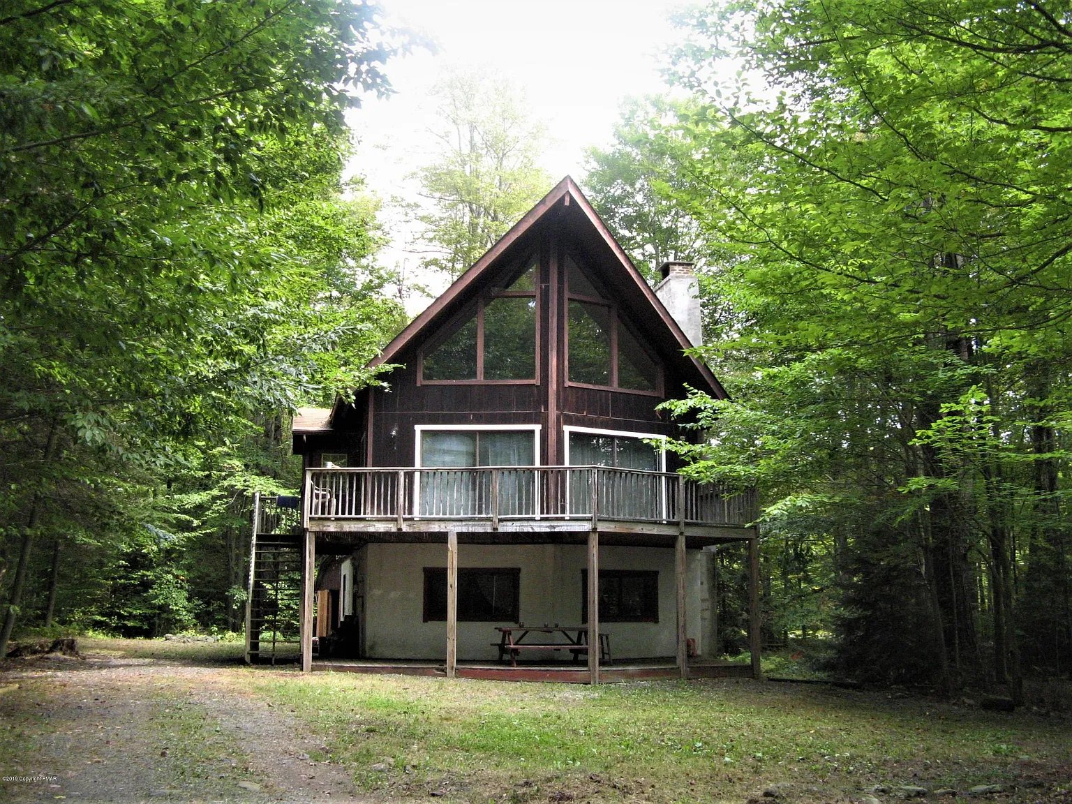 115 Camelot Dr photo 1