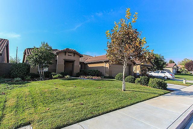 1st image of 25389 Mountain Springs St