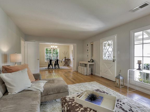 5th image of 1524 Greenwood Ave