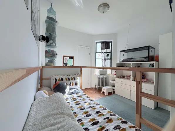 624 11th Street image 6 of 8