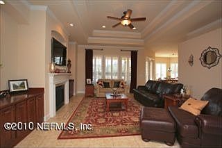 3rd image of 102 Kenmore Ave