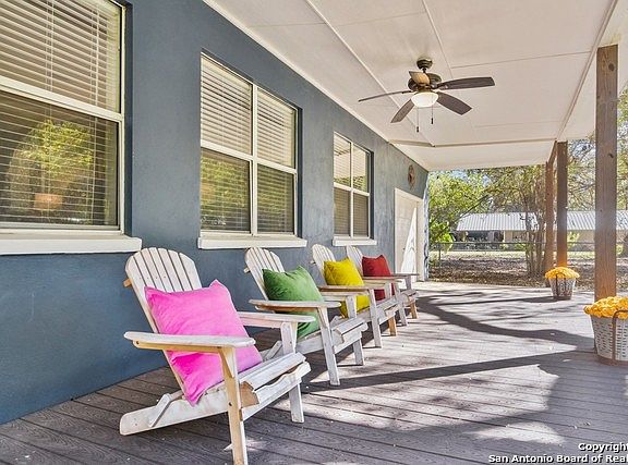 3rd image of 829 Shadylon Ln