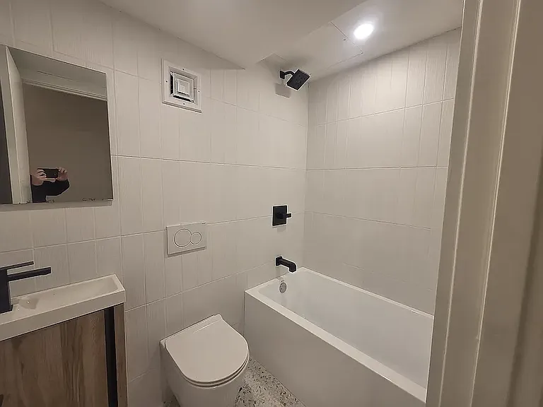 1058 62nd St #4C — Photo 14