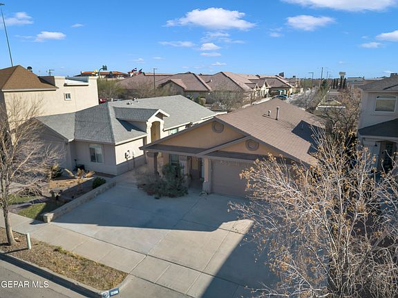 5th image of 12108 Al Roberts Dr