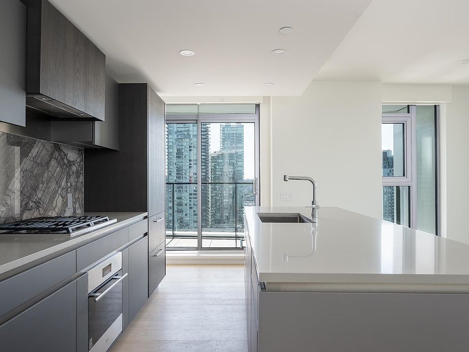 1st image of 889 Pacific St #1902