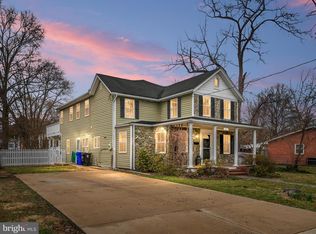 201 10th St, Laurel, MD 20707