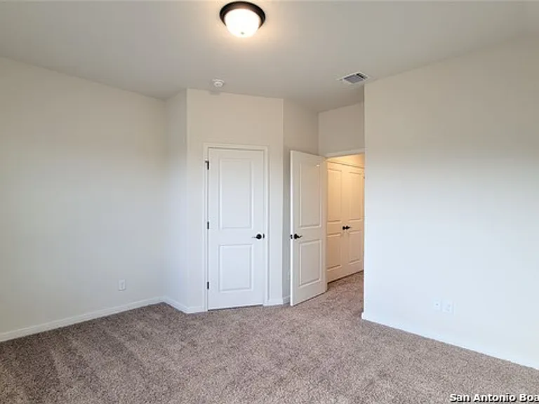 13858 Enzo Gate #2 — Photo 39