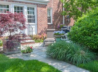 53 Putnam Park, Greenwich, CT 06830