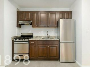 39-89 50th St #5J, Woodside, NY 11377