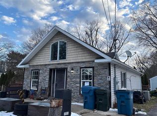 3681 Mayfair Rd, Uniontown, OH 44685