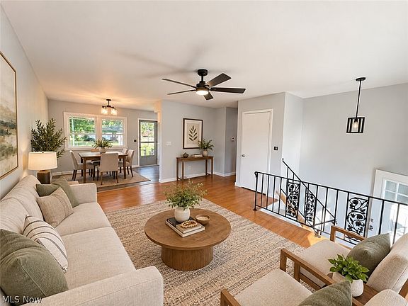 4th image of 3086 Solar St NW