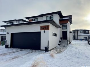 5245 Green Quartz BAY, Regina, SK S4V 3T1