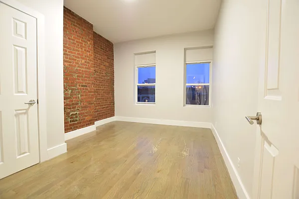 Rented by null | media 15