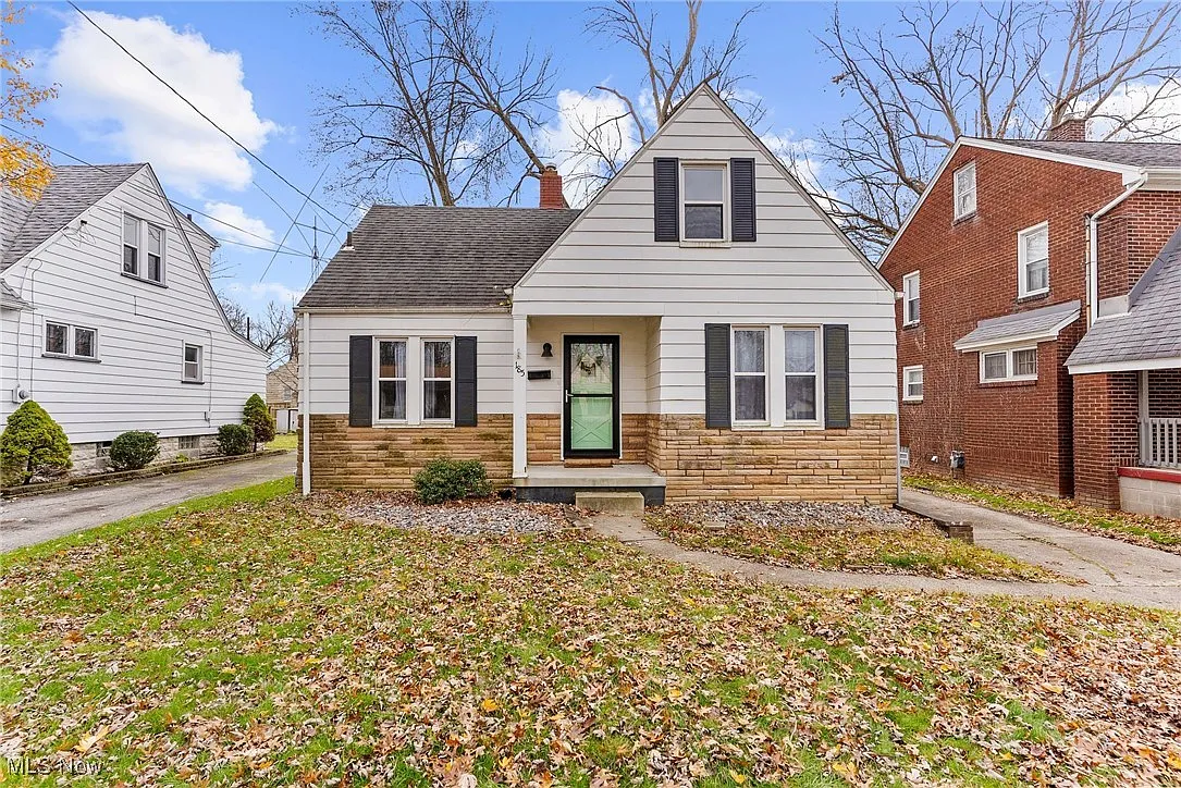 185 Beechwood Dr photo 1