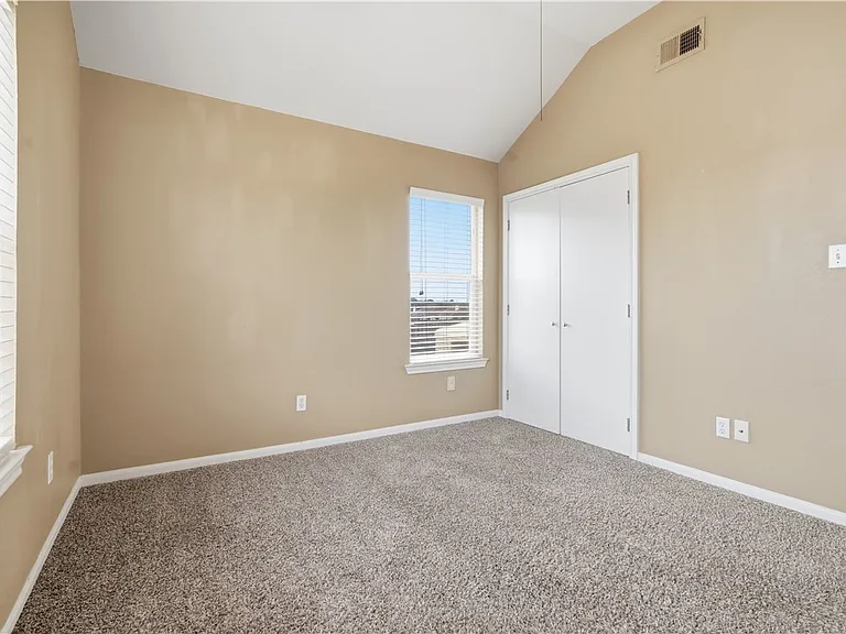 2443 Pintail Loop — Photo 25
