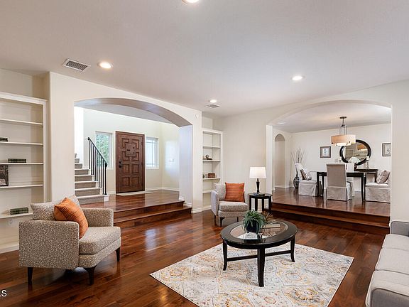3rd image of 4721 Las Colinas Dr