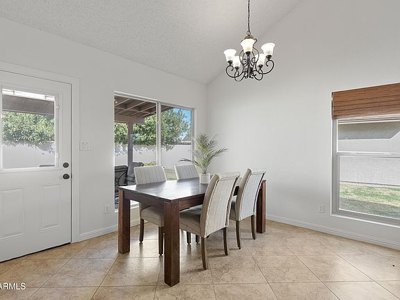 4th image of 3914 W IVANHOE Street