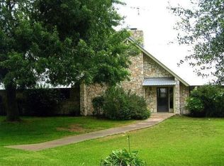 7201 Guettermann Ehler Rd, Muldoon, TX 78949