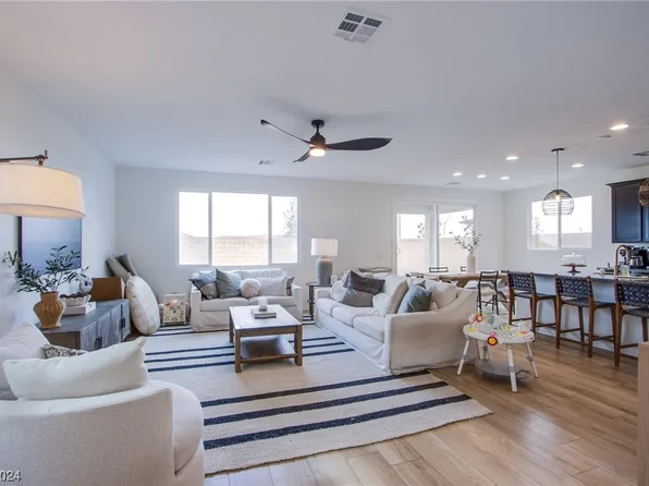 8012 Skye Bridge St, Las Vegas, NV 89166