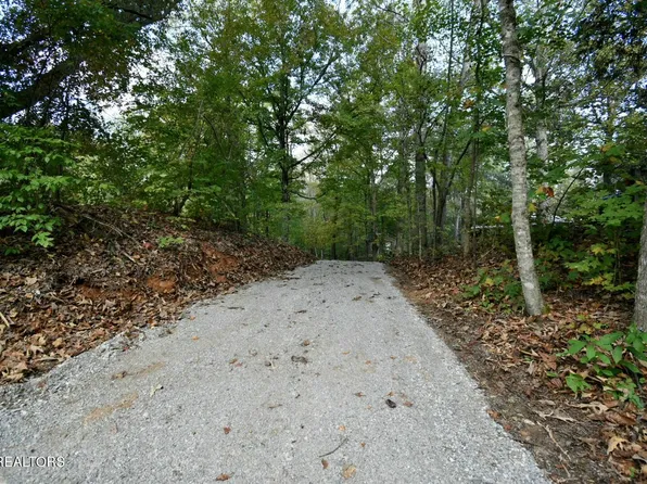 3423 S Bunker Hill Rd, Sparta, TN 38583