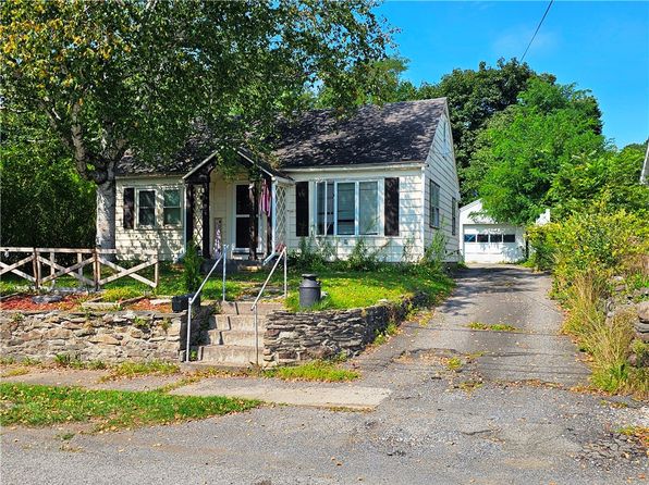 13 Raymond Ave, Oneonta, NY 13820