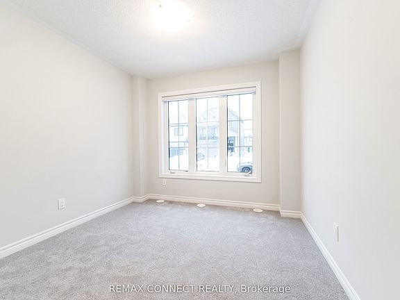 3rd image of 1028 Dyas Ave