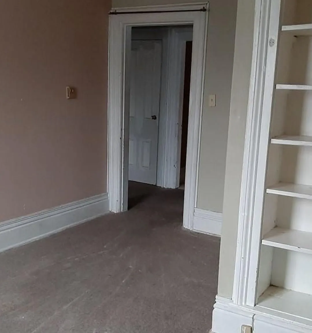 1 bed, $1,100 — Photo 4