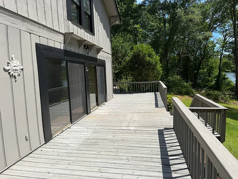 360 Jennings Rd — Photo 3