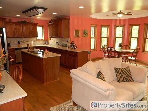 5th image of 9856 S Private Road 620 W