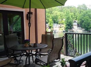 333 Tryon Bay Cir, Lake Lure, NC 28746