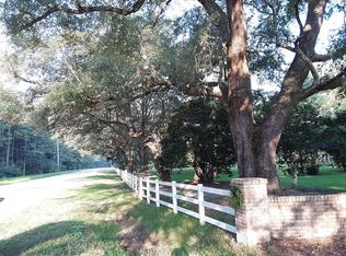 12025 Seaman Rd, Vancleave, MS 39565