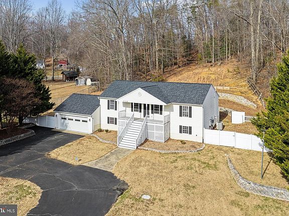 3rd image of 316 Decatur Rd
