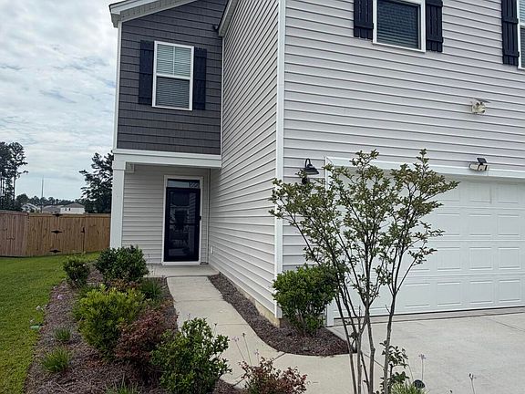 3rd image of 742 Ladywood Dr