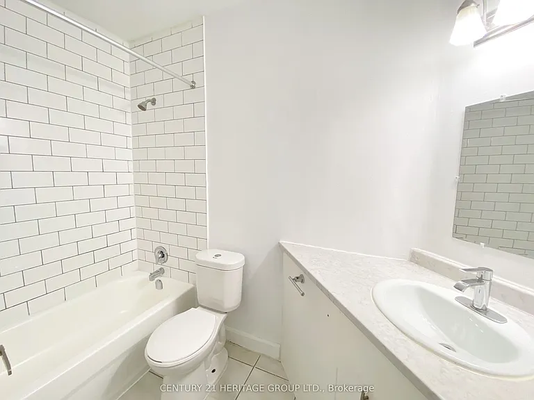 10 Garfella Dr #206 — Photo 7